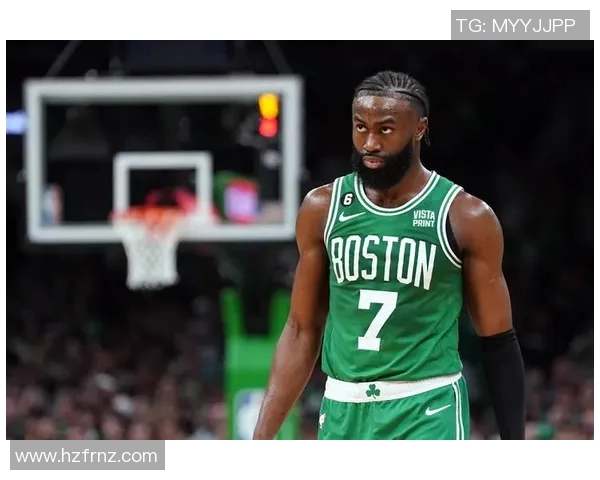 杰伦布朗:从新星到领袖的成长之路与篮球梦想的追求